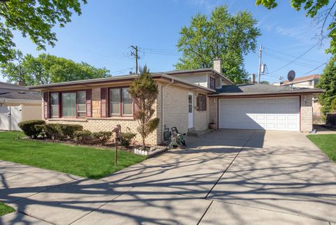 8516 N Ozanam Avenue Niles IL 60714