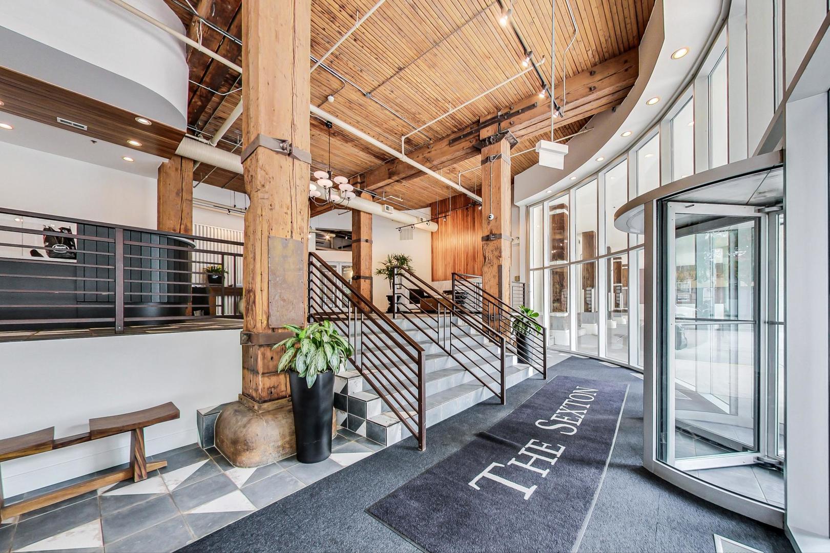 360 W Illinois Street 503