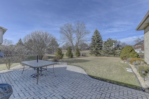 Tiny photo for 8502 Meadows Edge Trail, Tinley Park, IL 60487 (MLS # 12580789)