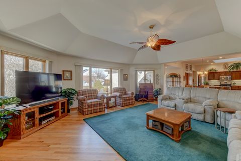 Tiny photo for 8502 Meadows Edge Trail, Tinley Park, IL 60487 (MLS # 12580789)