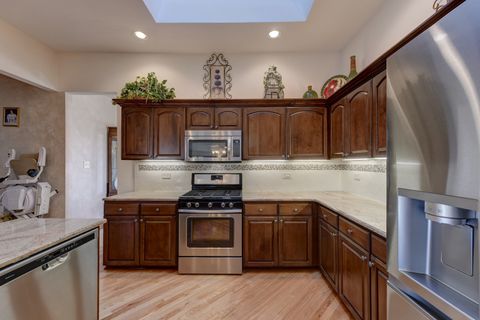 Tiny photo for 8502 Meadows Edge Trail, Tinley Park, IL 60487 (MLS # 12580789)