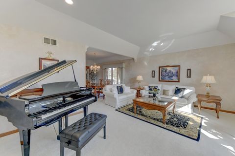 Tiny photo for 8502 Meadows Edge Trail, Tinley Park, IL 60487 (MLS # 12580789)