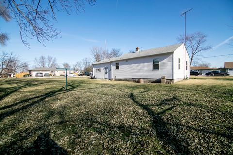 Tiny photo for 104 S English Street, Braidwood, IL 60408 (MLS # 12448604)