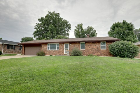 Tiny photo for 2701 Ken Ray Drive, Quincy, IL 62301 (MLS # 12732104)