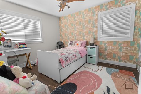 Tiny photo for 575 Olive Street, Hoffman Estates, IL 60169 (MLS # 12633296)