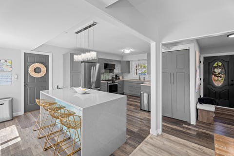 Tiny photo for 407 N Braintree Drive, Schaumburg, IL 60194 (MLS # 12722307)
