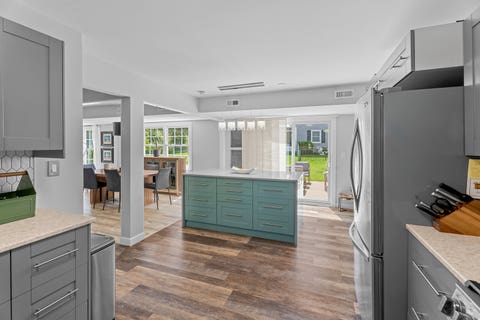 Tiny photo for 407 N Braintree Drive, Schaumburg, IL 60194 (MLS # 12722307)