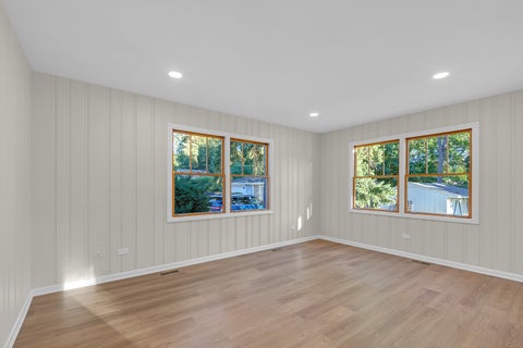 Tiny photo for 311 Elm Street, Glen Ellyn, IL 60137 (MLS # 12797548)