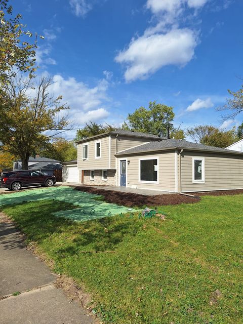 A home in Sauk Village