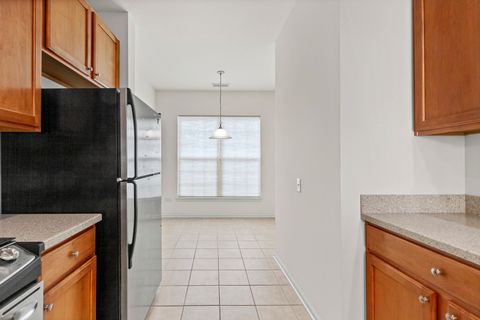 Tiny photo for 3204 Comstock Court, Mundelein, IL 60060 (MLS # 12577120)