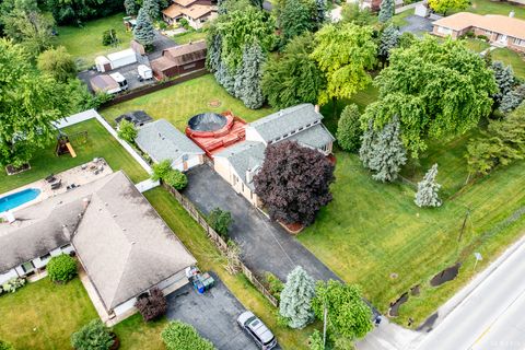 Tiny photo for 5821 W 127th Street, Palos Heights, IL 60463 (MLS # 12490947)