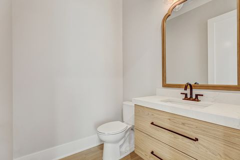 Tiny photo for 300 Meacham Avenue, Park Ridge, IL 60068 (MLS # 12473290)