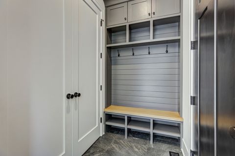 Tiny photo for 300 Meacham Avenue, Park Ridge, IL 60068 (MLS # 12473290)