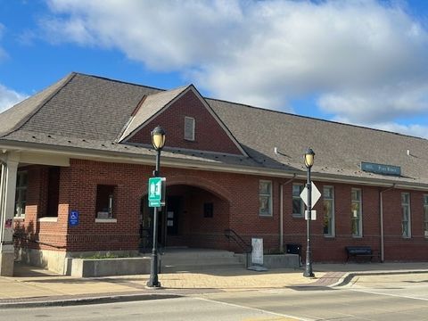 Tiny photo for 300 Meacham Avenue, Park Ridge, IL 60068 (MLS # 12473290)