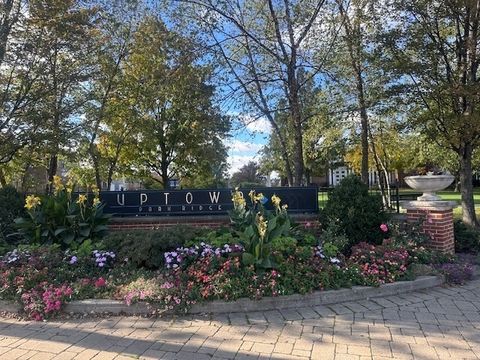 Tiny photo for 300 Meacham Avenue, Park Ridge, IL 60068 (MLS # 12473290)