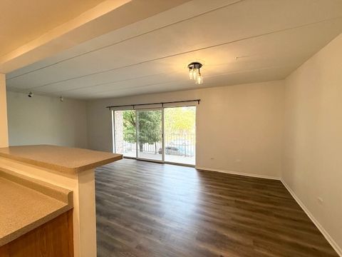 Tiny photo for 8720 Mobile Avenue #C, Oak Lawn, IL 60453 (MLS # 12492688)