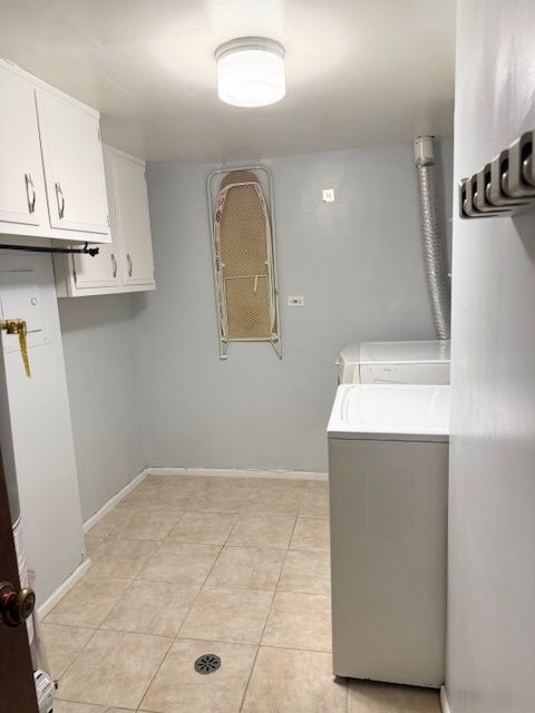 Tiny photo for 8720 Mobile Avenue #C, Oak Lawn, IL 60453 (MLS # 12492688)