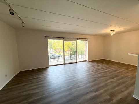Tiny photo for 8720 Mobile Avenue #C, Oak Lawn, IL 60453 (MLS # 12492688)