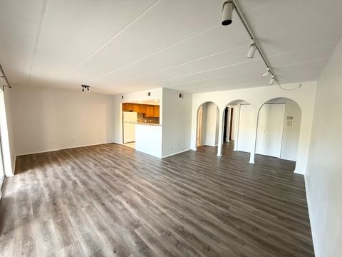 Tiny photo for 8720 Mobile Avenue #C, Oak Lawn, IL 60453 (MLS # 12492688)