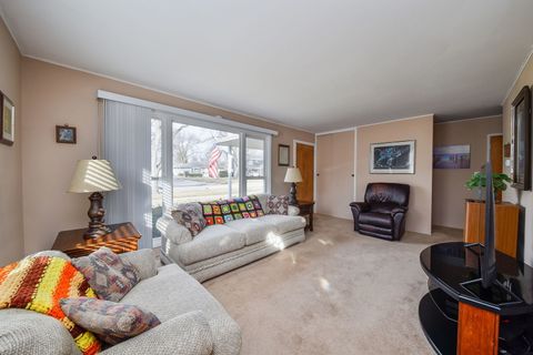 Tiny photo for 2302 Flicker Lane, Rolling Meadows, IL 60008 (MLS # 12582980)