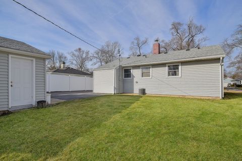 Tiny photo for 2302 Flicker Lane, Rolling Meadows, IL 60008 (MLS # 12582980)
