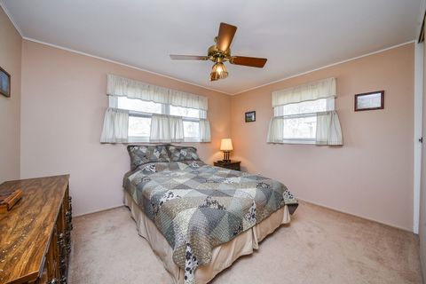 Tiny photo for 2302 Flicker Lane, Rolling Meadows, IL 60008 (MLS # 12582980)