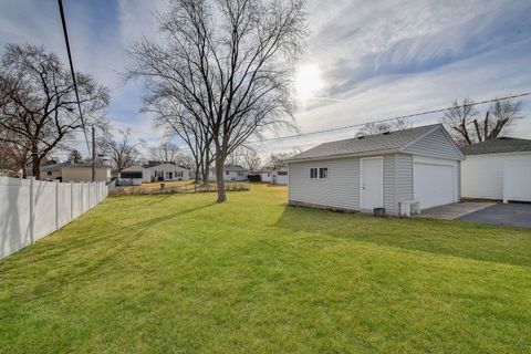 Tiny photo for 2302 Flicker Lane, Rolling Meadows, IL 60008 (MLS # 12582980)