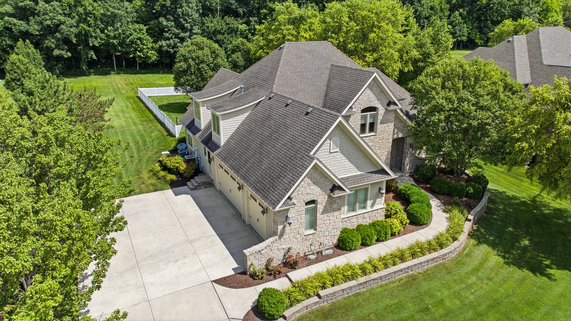 6117 Whitetail Ridge Drive