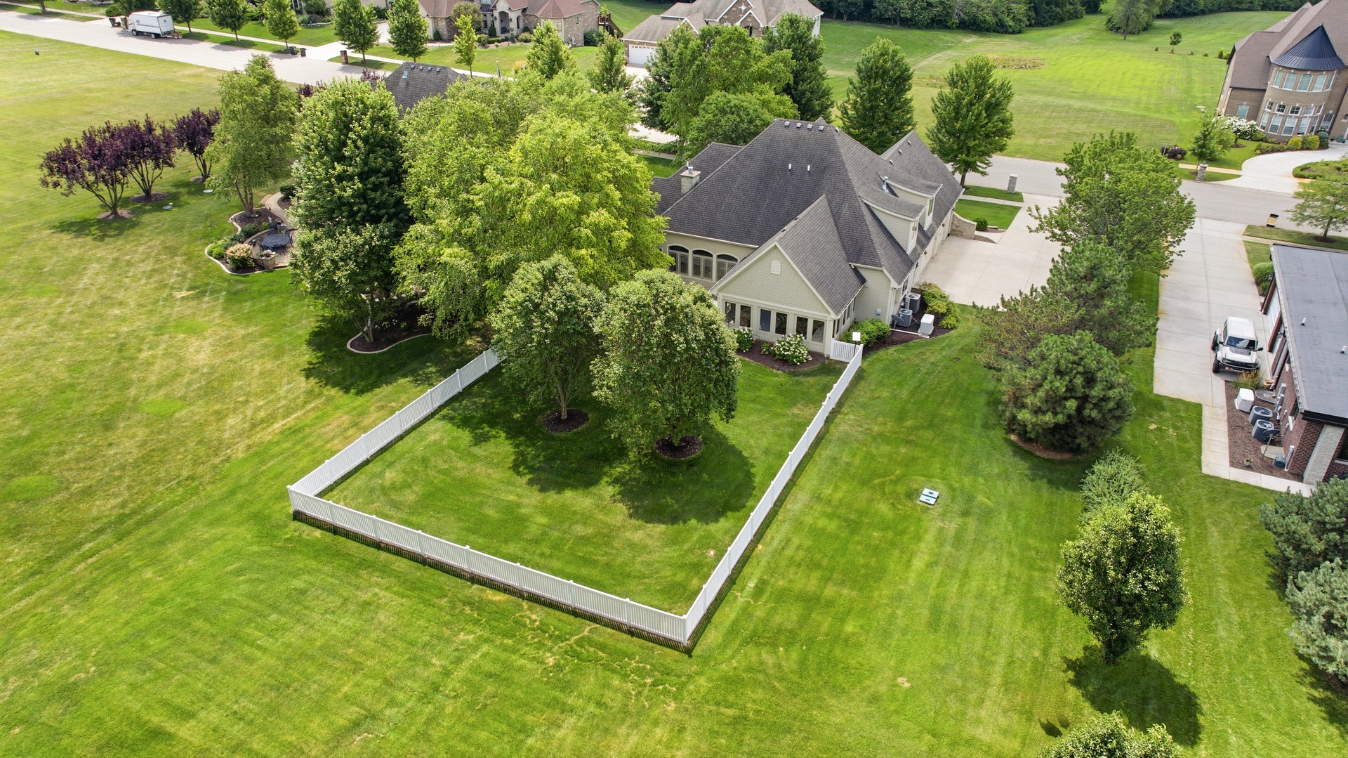 6117 Whitetail Ridge Drive