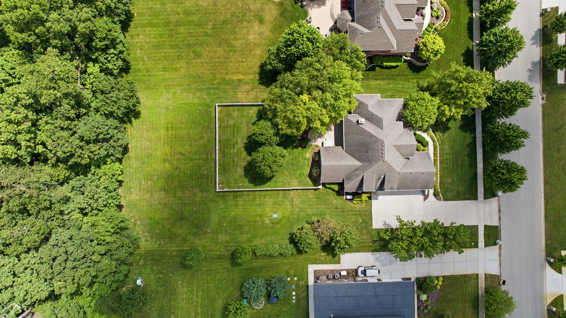 6117 Whitetail Ridge Drive