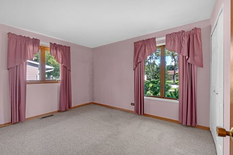 Tiny photo for 36672 N Traer Terrace, Gurnee, IL 60031 (MLS # 12698465)