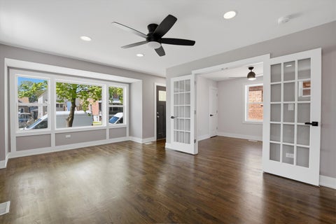 Tiny photo for 8641 S Kingston Avenue, Chicago, IL 60617 (MLS # 12679549)