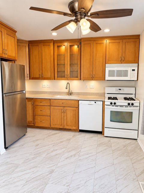 Tiny photo for 3S120 Briarwood Drive, Warrenville, IL 60555 (MLS # 12780395)