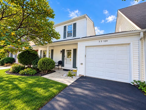 Photo of 3S120 Briarwood Drive, Warrenville, IL 60555 (MLS # 12780395)