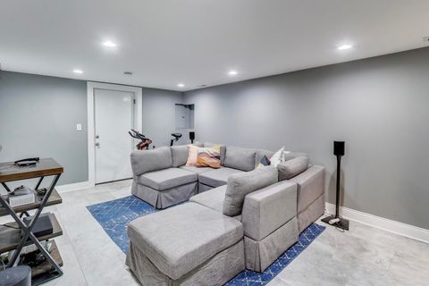 Tiny photo for 7515 S CHAPPEL Avenue, Chicago, IL 60649 (MLS # 12534972)