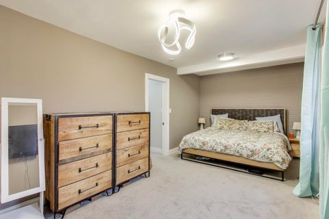 Tiny photo for 7515 S CHAPPEL Avenue, Chicago, IL 60649 (MLS # 12534972)