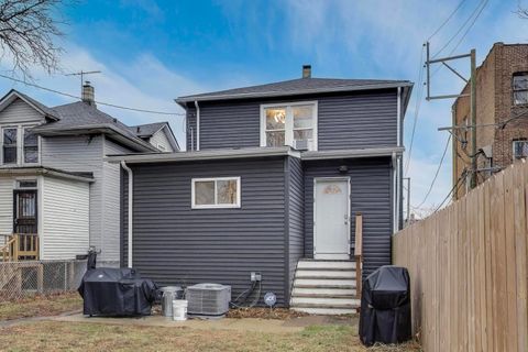Tiny photo for 7515 S CHAPPEL Avenue, Chicago, IL 60649 (MLS # 12534972)