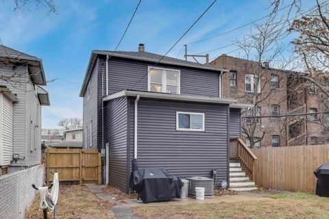 Tiny photo for 7515 S CHAPPEL Avenue, Chicago, IL 60649 (MLS # 12534972)