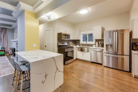 Tiny photo for 7515 S CHAPPEL Avenue, Chicago, IL 60649 (MLS # 12534972)