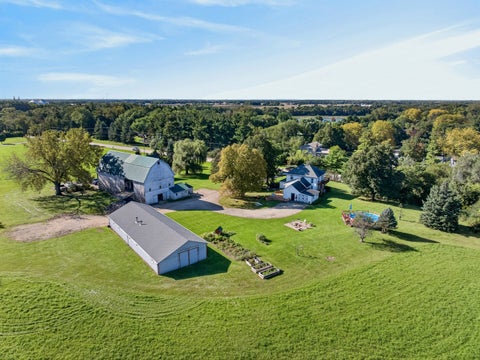 Tiny photo for 3208 S Country Club Road, Woodstock, IL 60098 (MLS # 12762513)