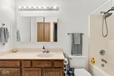 Tiny photo for 763 Concord Drive, Crystal Lake, IL 60014 (MLS # 12771102)