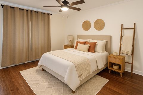 Tiny photo for 5543 W Higgins Avenue #1, Chicago, IL 60630 (MLS # 12509160)