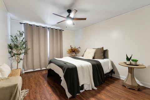 Tiny photo for 5543 W Higgins Avenue #1, Chicago, IL 60630 (MLS # 12509160)