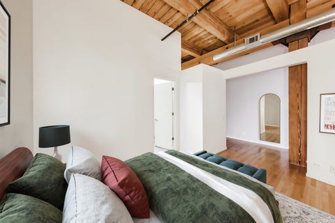 Tiny photo for 728 W Jackson Boulevard #724, Chicago, IL 60661 (MLS # 12685101)