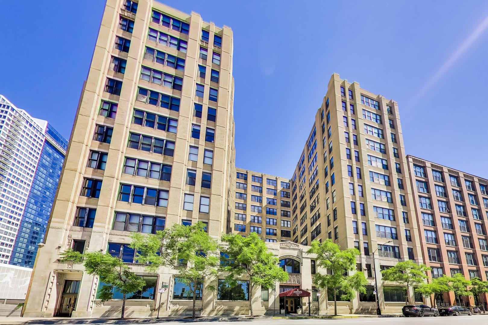 728 W Jackson Boulevard 724