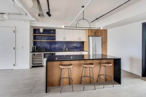 Tiny photo for 728 W Jackson Boulevard #724, Chicago, IL 60661 (MLS # 12685101)