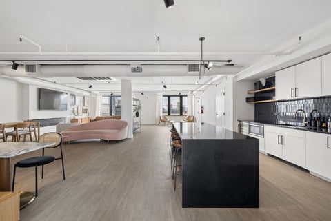 Tiny photo for 728 W Jackson Boulevard #724, Chicago, IL 60661 (MLS # 12685101)