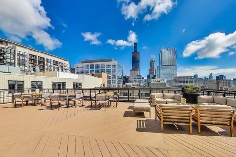 Tiny photo for 728 W Jackson Boulevard #724, Chicago, IL 60661 (MLS # 12685101)