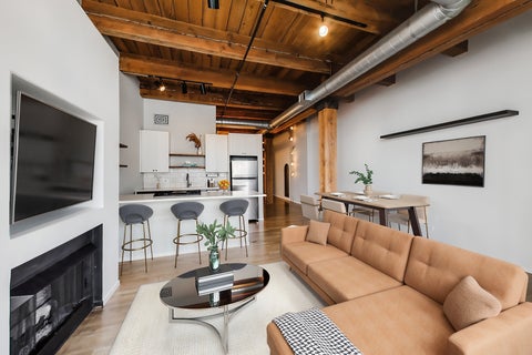 Tiny photo for 728 W Jackson Boulevard #724, Chicago, IL 60661 (MLS # 12685101)