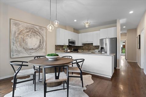 Tiny photo for 2955 N Racine Avenue #2B, Chicago, IL 60657 (MLS # 12469505)